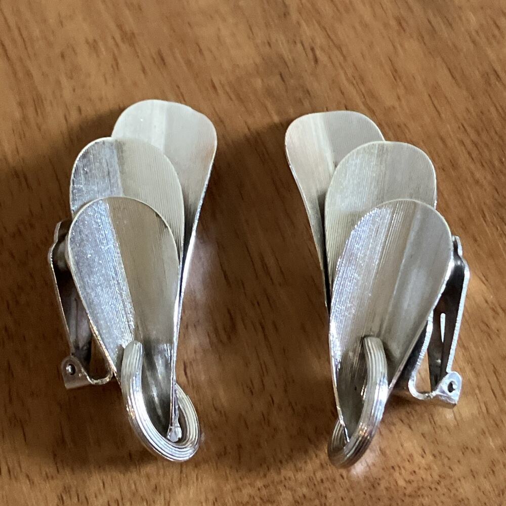 Vintage 1950s Signed Napier Silver Tone Clip On Earrings Unique Art Deco Unique